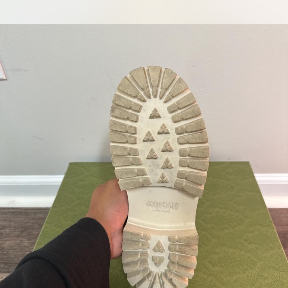 Authentic Gucci platform slides , rubber sandals size 37 - Picture 4 of 4